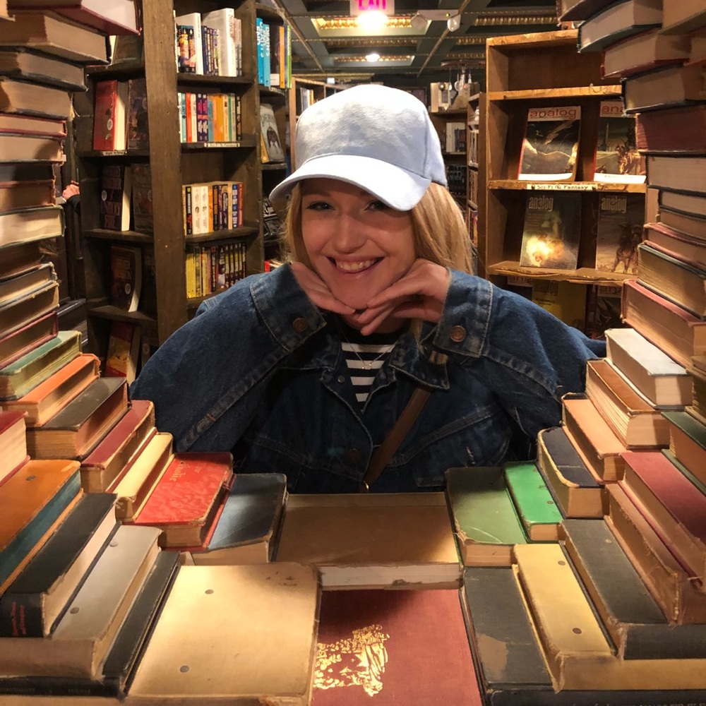 Meet your Posher, Rebecca
